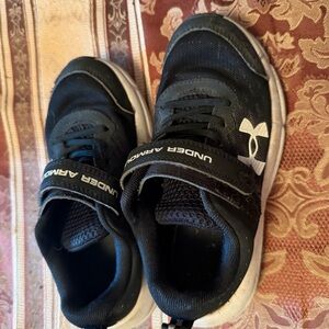 Under Armour Kids Black and White Sneakers